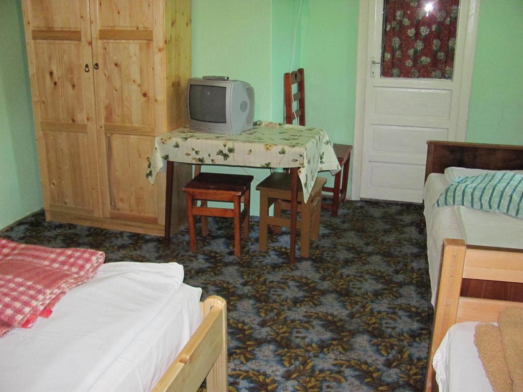 Szurdok Panzió BaileTusnad Exterior foto