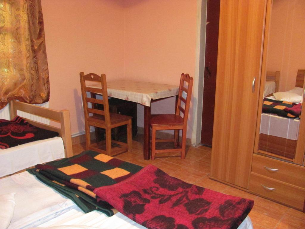 Szurdok Panzió BaileTusnad Habitación foto